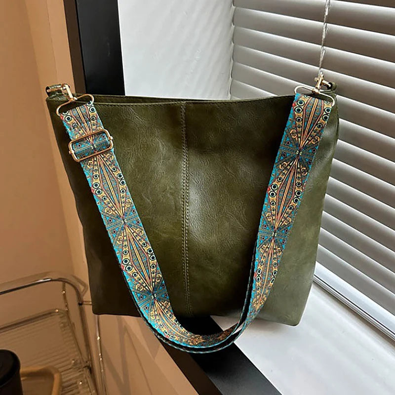Geometric-Strap Crossbody Bag - view 7