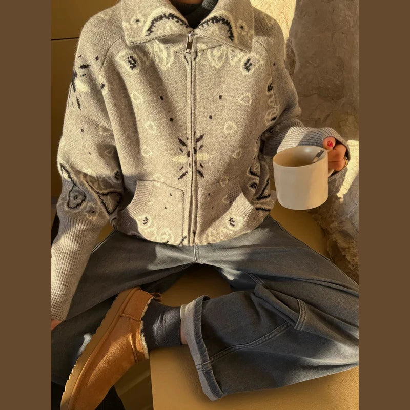 Jacquard Knit O-Neck Sweater - view 10