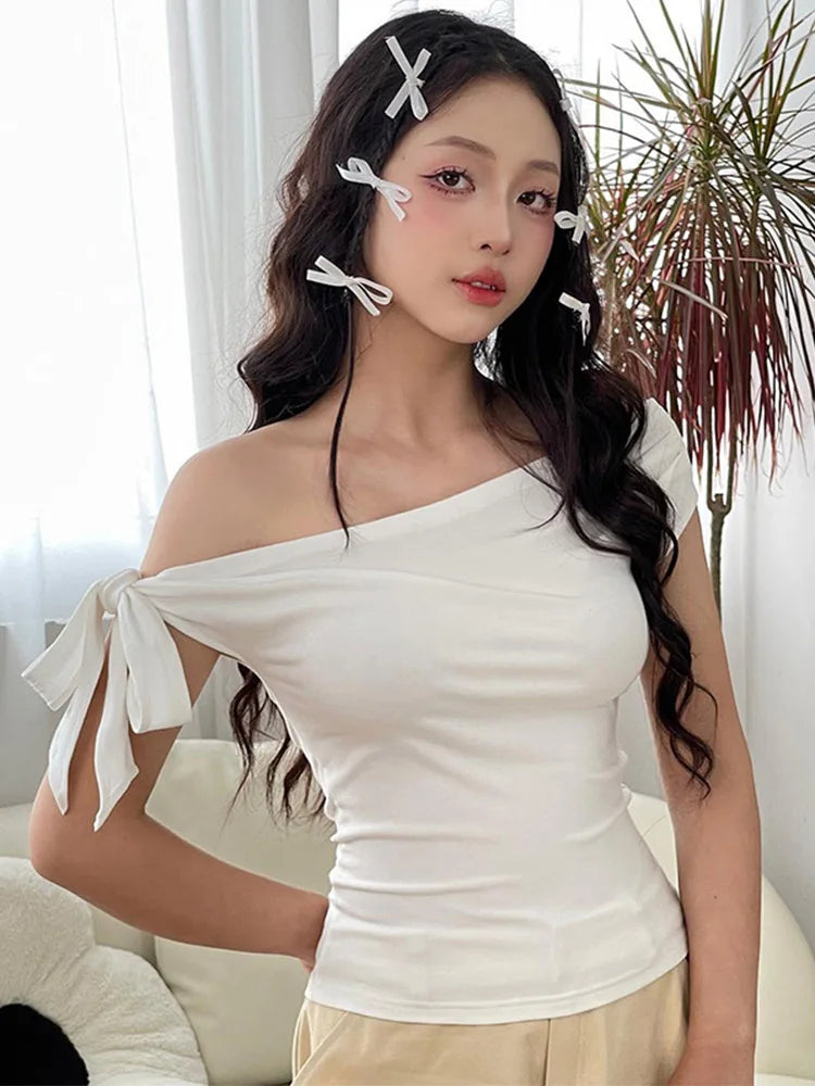 One-Shoulder Asymmetric Crop Top - view 7