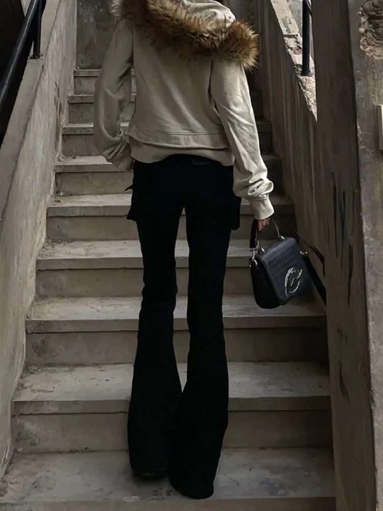 Low-Rise Flare Knit Trousers - view 3