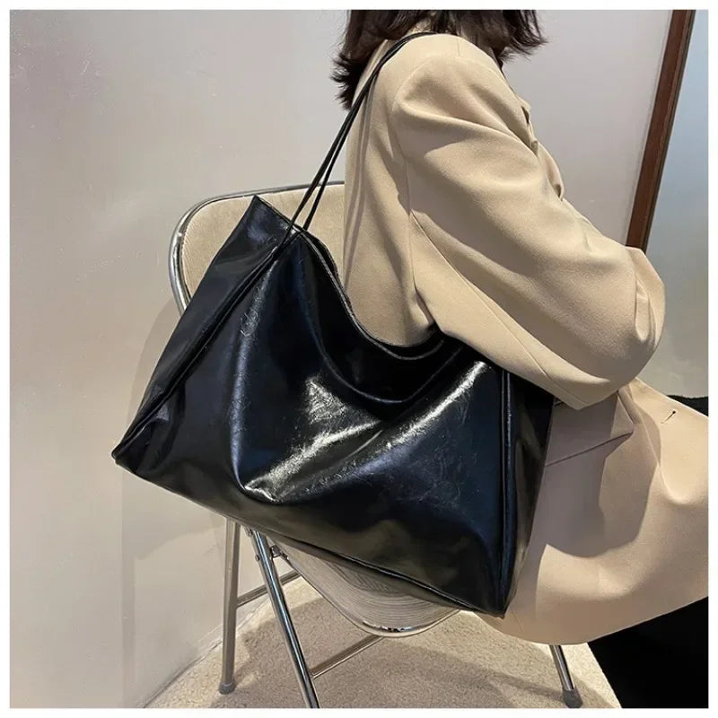 Underarm Pouch Crossbody Bag - view 9