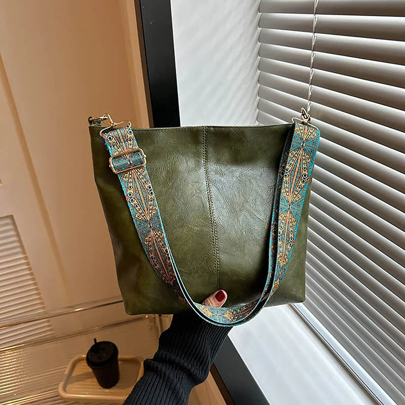 Geometric-Strap Crossbody Bag - view 4