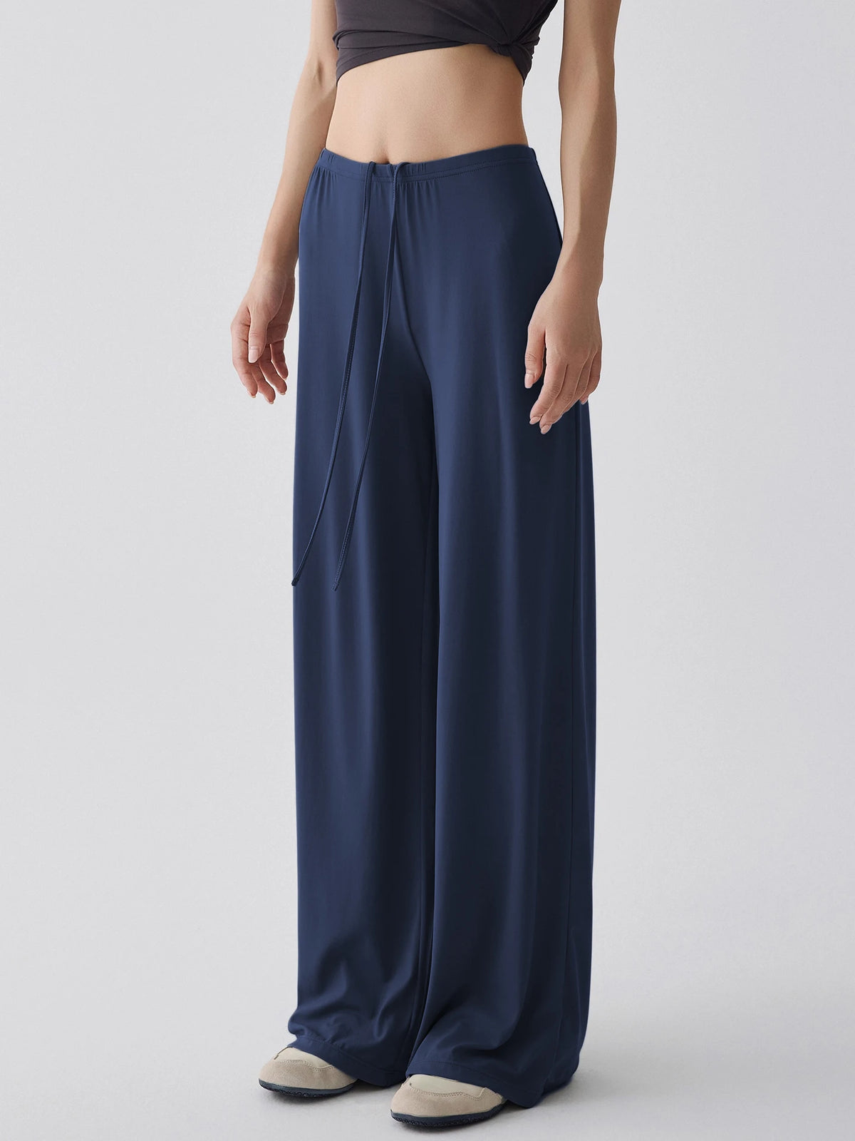 Wide-Leg Drawstring Joggers - view 8