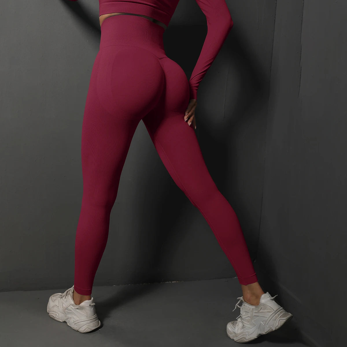 Booty-Lifting Seamless Yoga Pants - view 9