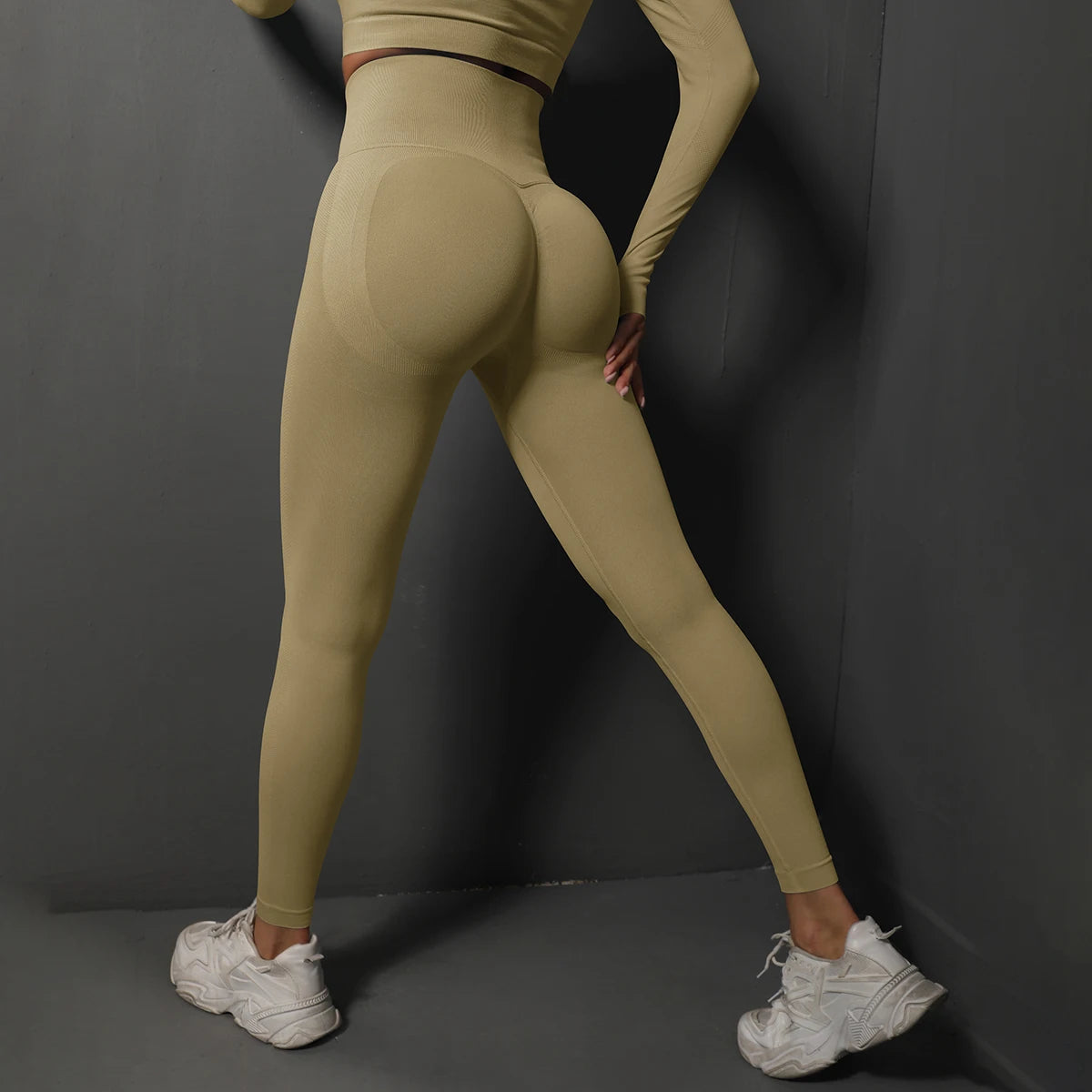 Booty-Lifting Seamless Yoga Pants