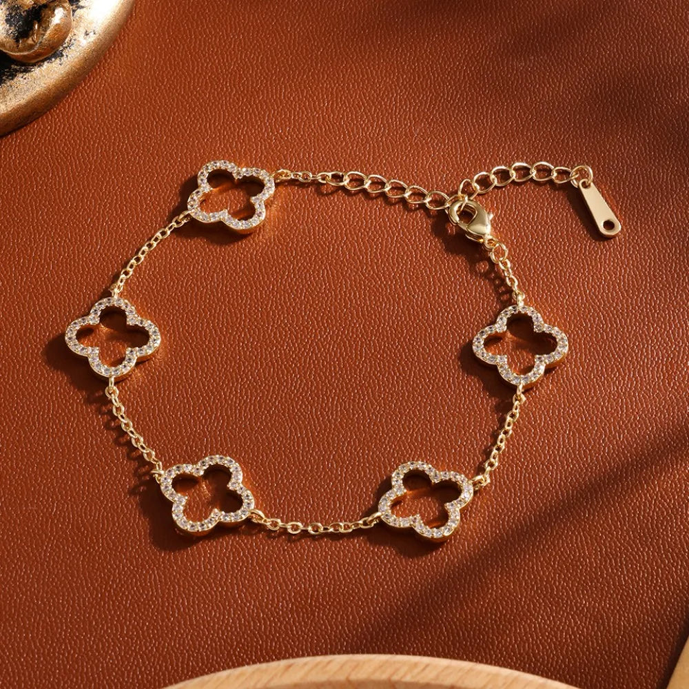Four-Leaf Clover Zircon Bracelet - view 3