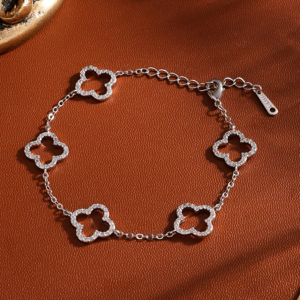 Four-Leaf Clover Zircon Bracelet - view 6